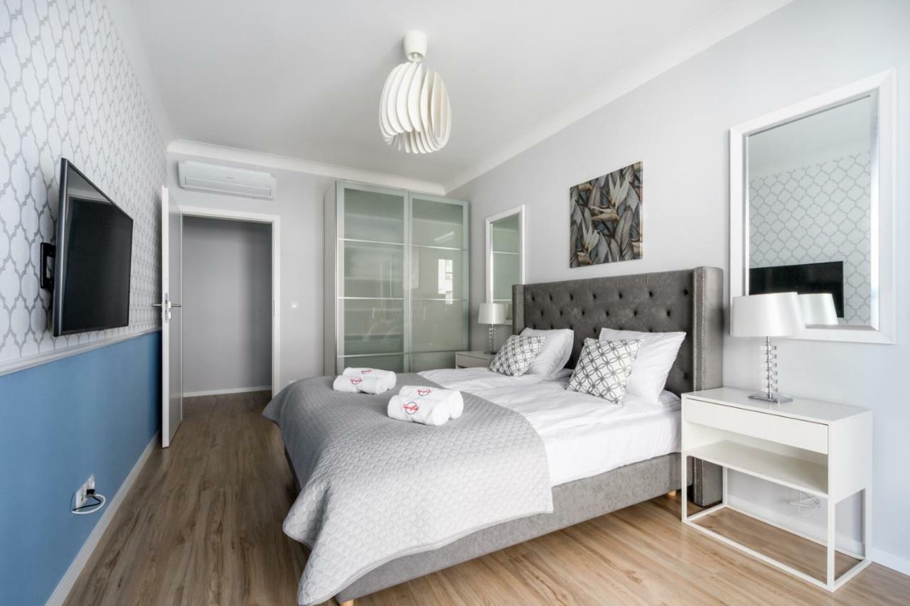 West Side Apartment Varsavia Esterno foto